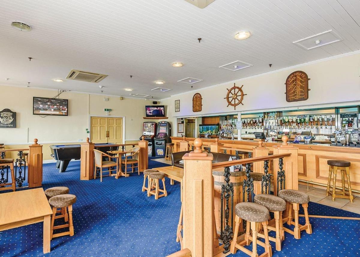 Riverside Caravan Holiday Park Bognor Regis Exterior foto